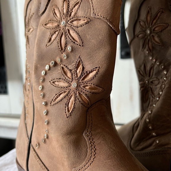 Rhinestone Studded Brown Western Cowgirl Boots - Picture 5 of 15